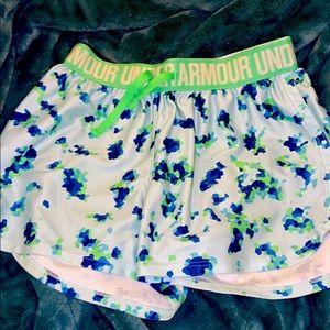 Running shorts